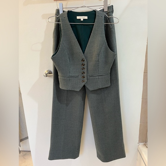 Favorite Daughter Two Piece Suit. Green Houndstooth. - Picture 2 of 5